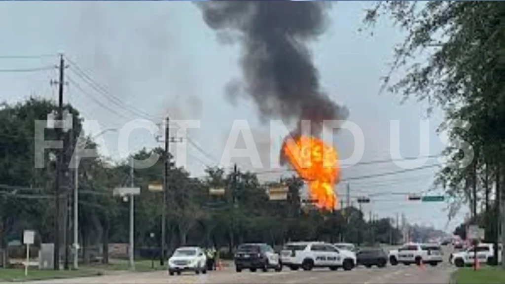 Pipeline Explosion in Texas Causes Towering Pillar of Fire